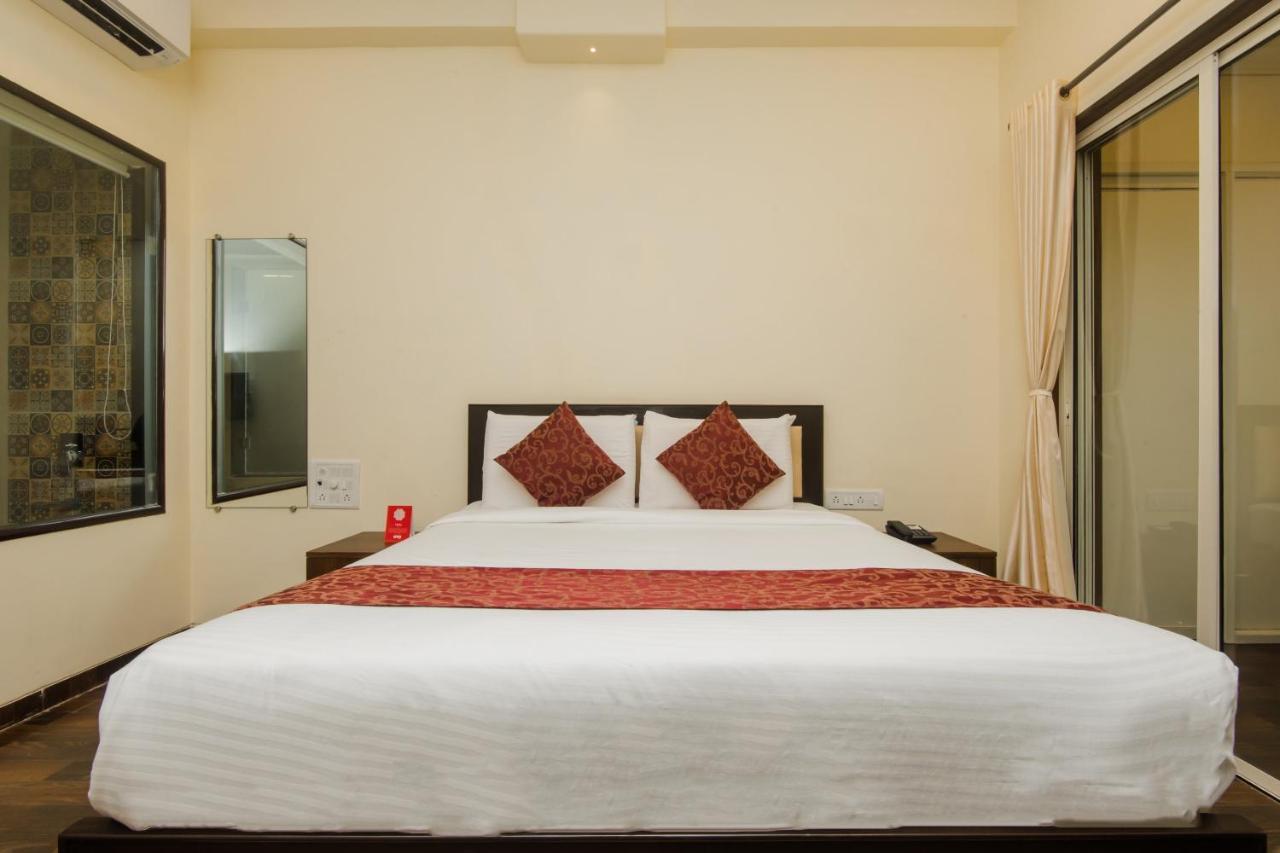 Super Hotel O Divine Residency Near Phoenix Marketcity Мумбаи Экстерьер фото